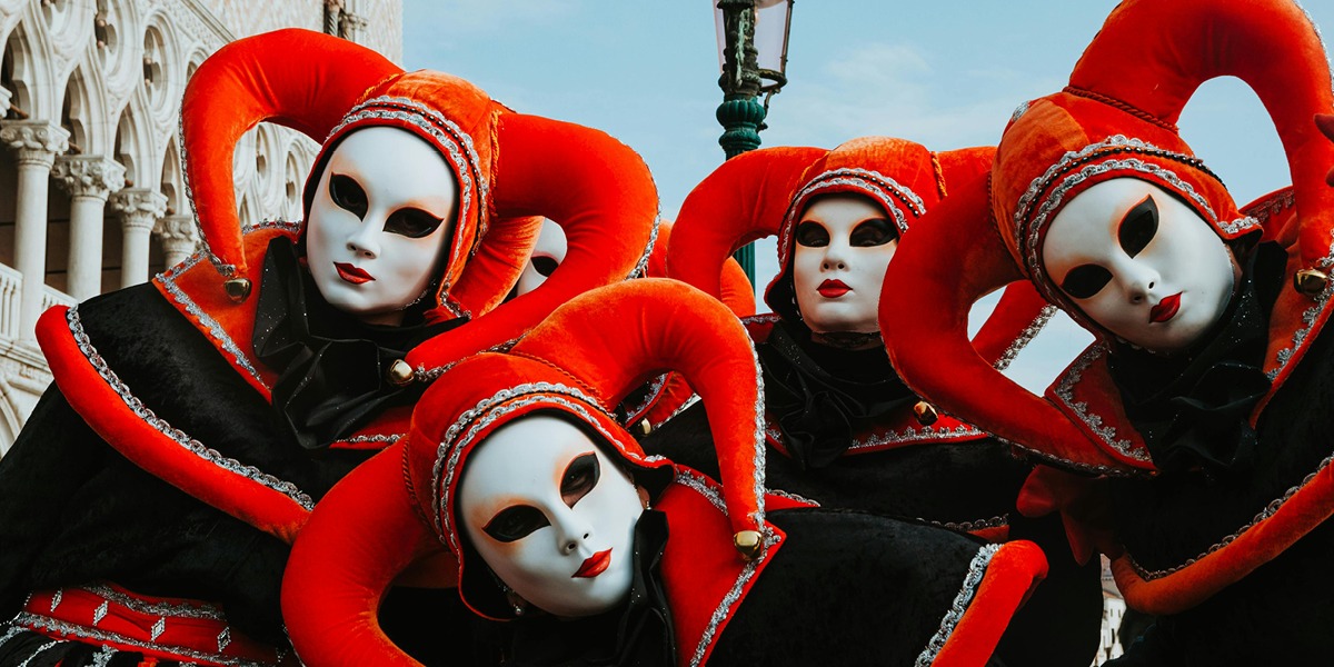 Carnaval Venise personnages masque
